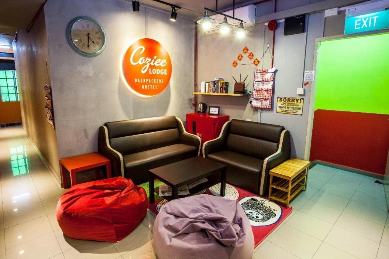 Reddoorz Hostel @ Kallang Mrt Singapore Esterno foto
