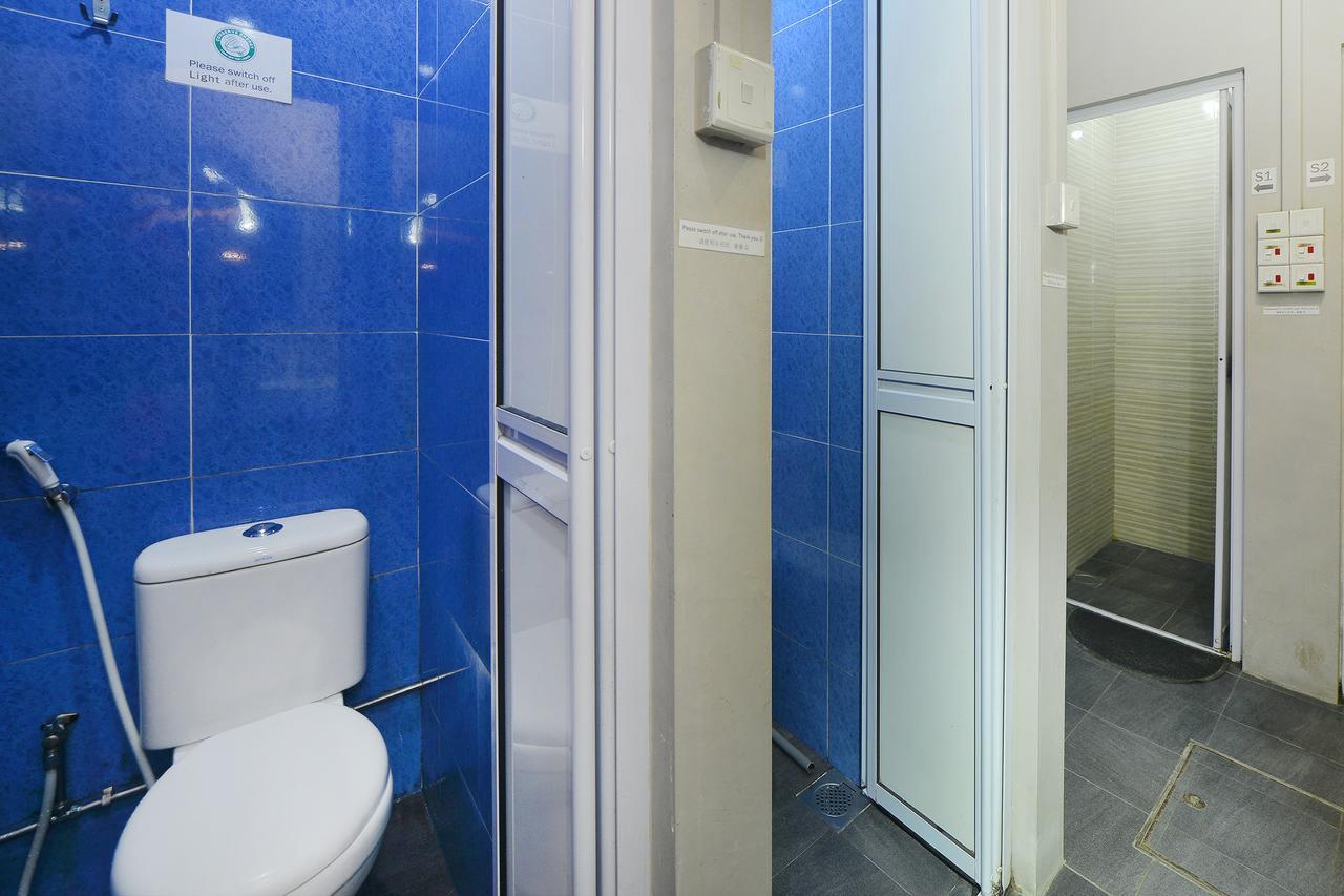 Reddoorz Hostel @ Kallang Mrt Singapore Esterno foto