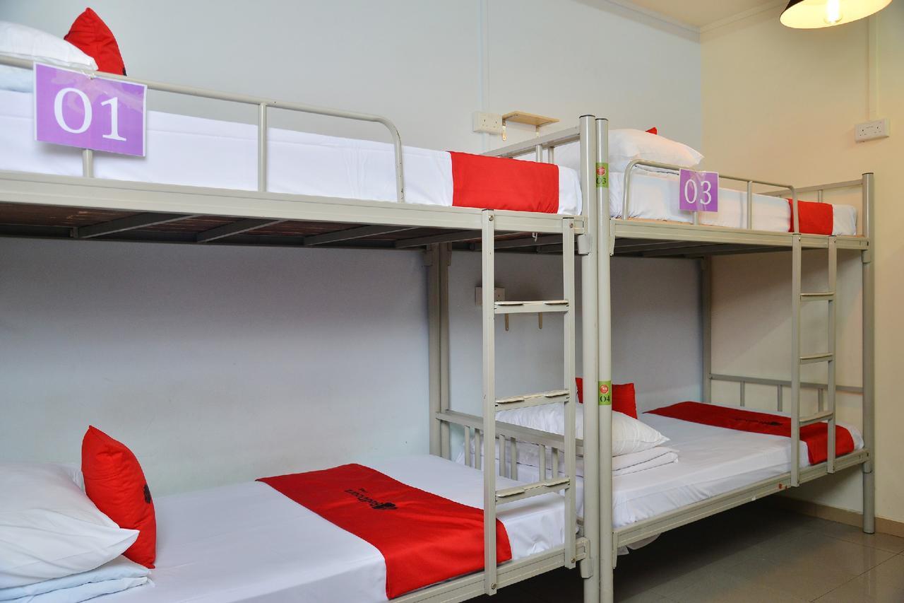 Reddoorz Hostel @ Kallang Mrt Singapore Esterno foto