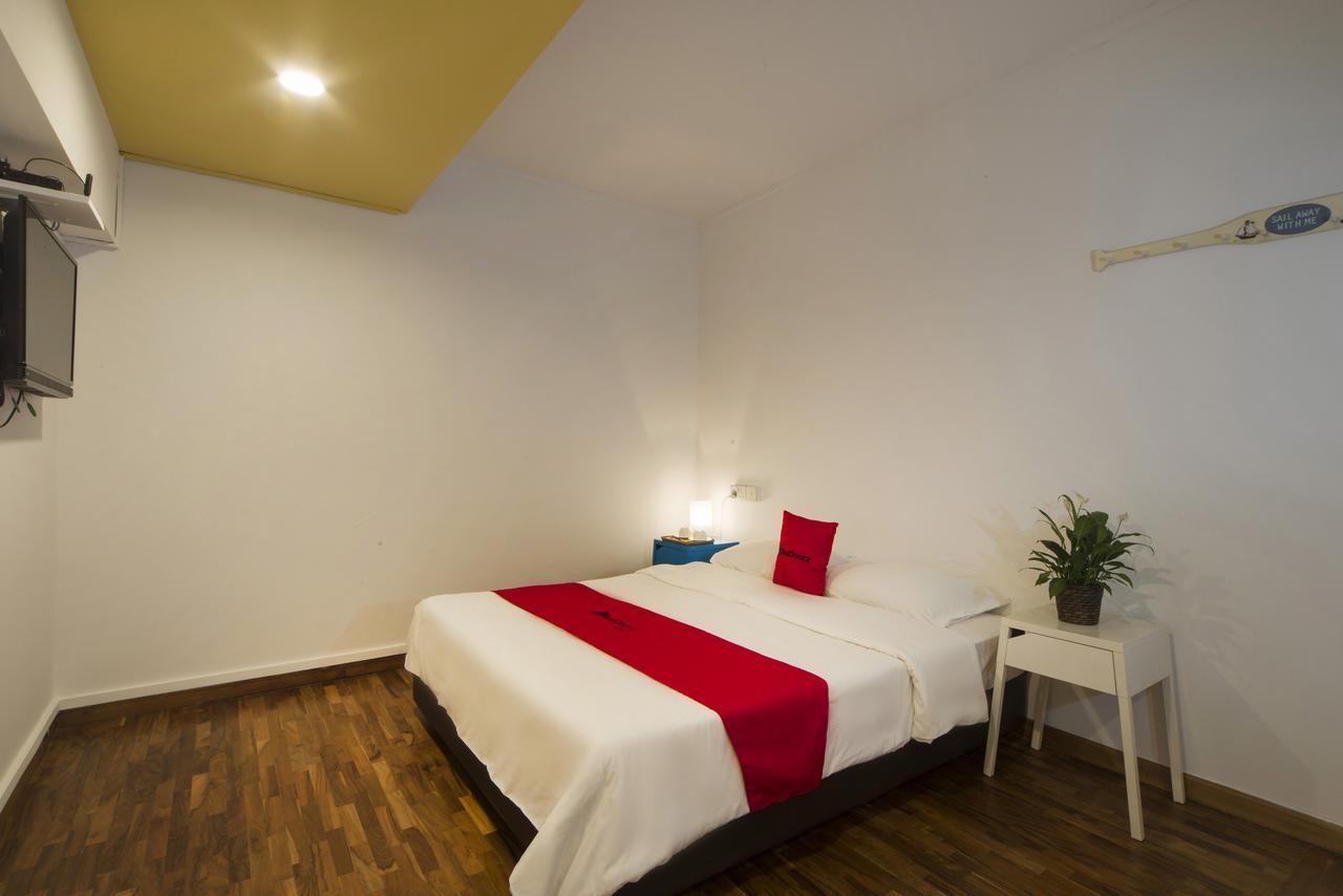 Reddoorz Hostel @ Kallang Mrt Singapore Esterno foto